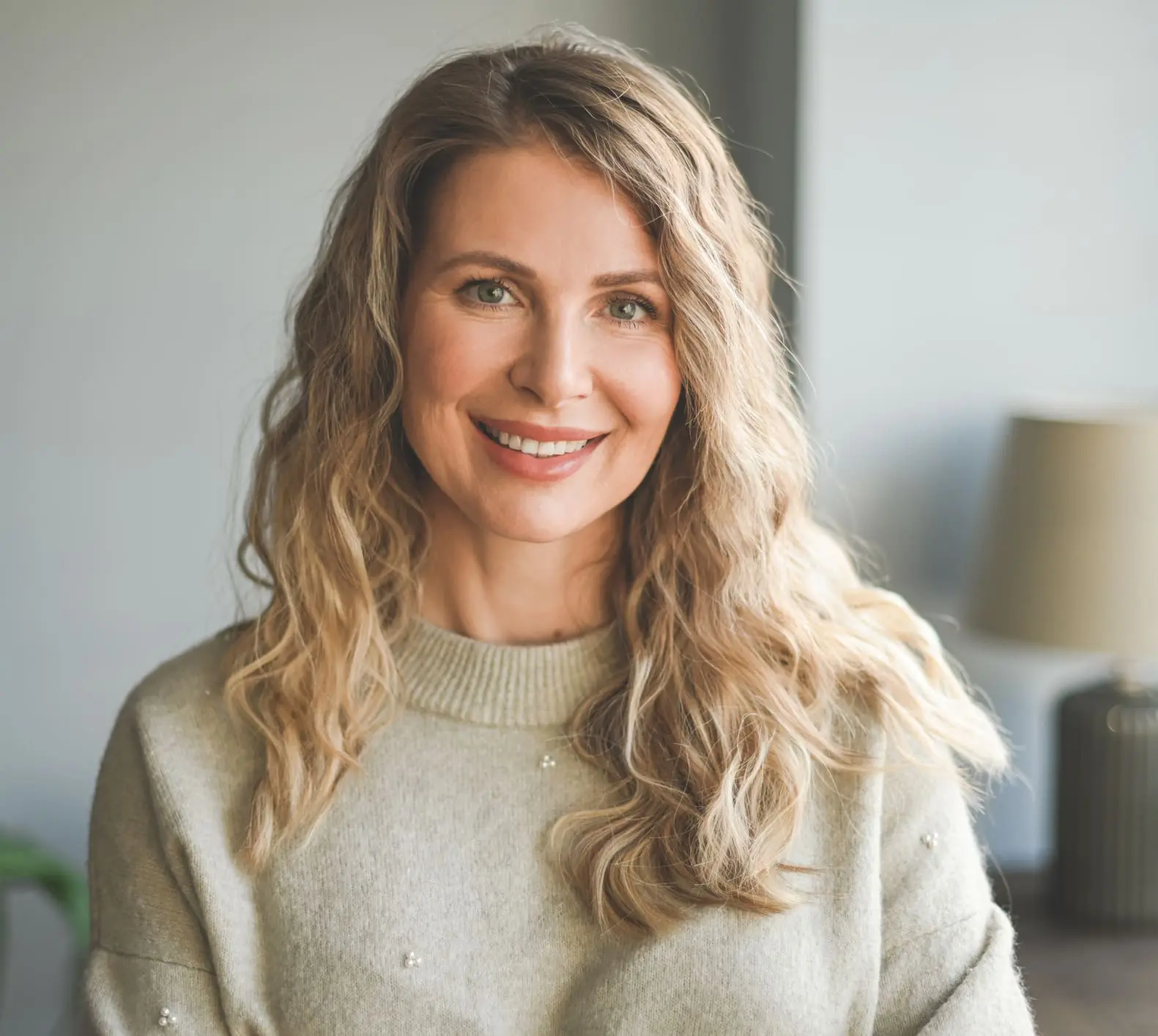 Beautiful middle aged woman Blepharoplasty in St. Louis, MO